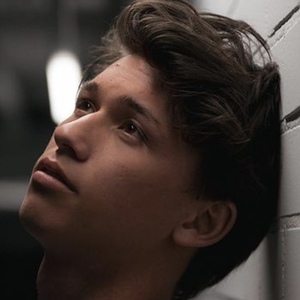 Yip Andjar, 21 (TV Schauspieler)