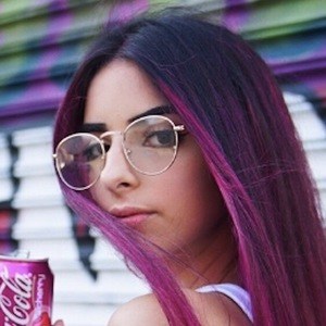 Yiseni Perez, 27 (YouTube明星)