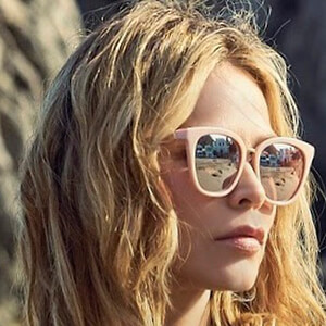 Yolanda Cardona, 43 (Model)