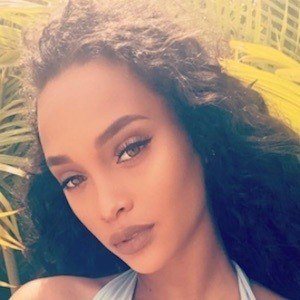 Yolanda Smallegange, 31 (Звезда Инстаграма)