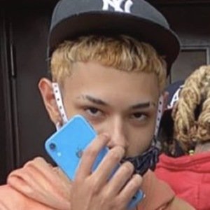 Youlovejunior, 22 (TikTok明星)