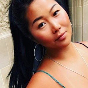 Young Bae, 41 (纹身艺术家)