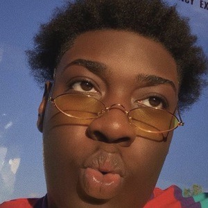 Youngchun, 25 (Estrella de TikTok)