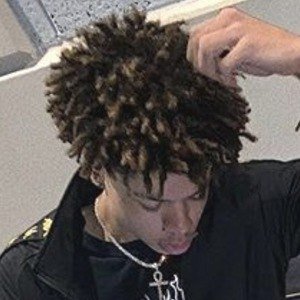 Yrndj, 25 (YouTube Star)