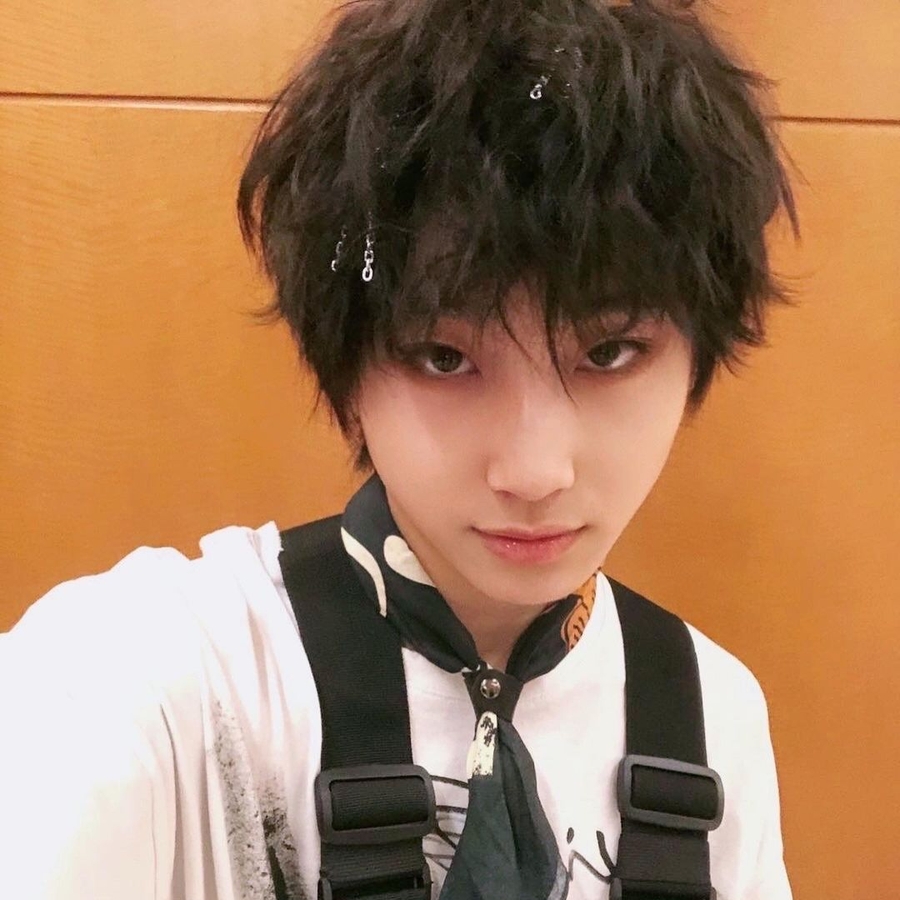 Yu Zeyu image 3