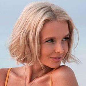 Yuliia Schastlivaya, 32 (Model)