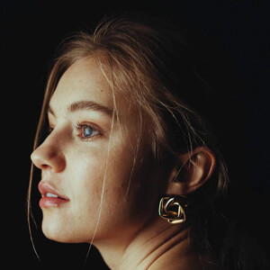 Yuliia Sobol, 30 (电影演员)