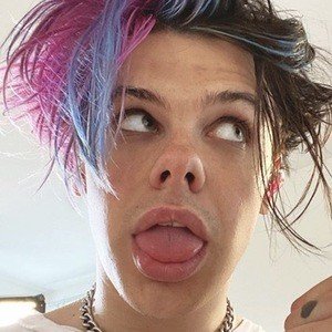 Yungblud, 28 (Rock Singer)