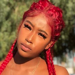 Yungnena, 27 (YouTube Star)