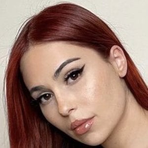 Yungpeppermint, 31 (Звезда Инстаграма)