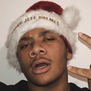 YuungJefeHolmes, 22 (TikTok明星)