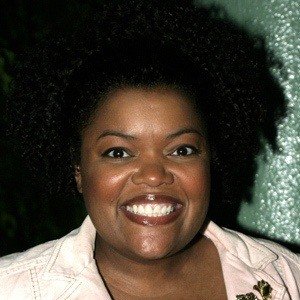 Yvette Nicole Brown, 54 (电视女演员)
