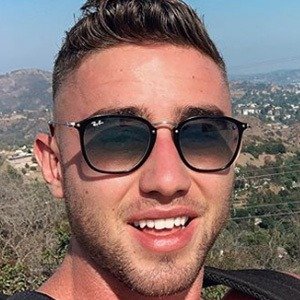 Zac Perna, 30 (Instagram Star)