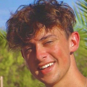 Zach Hood image 5