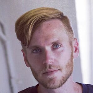 Zach Towers, 40 (Komiker)