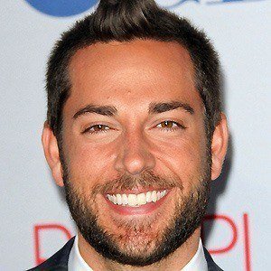 Zachary Levi, 43 (Телеактер)