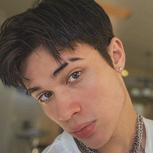 Zachary Smith, 23 (TikTok Star)