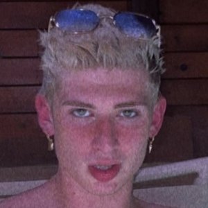 Zachary Willmore image 6