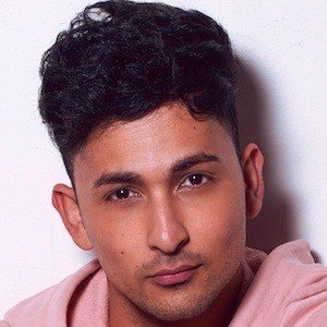 Zack Knight image 3
