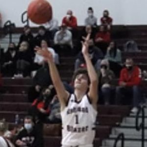 Zander Carter, 19 (篮球运动员)