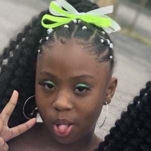 Zariah Za'Miyah And Zariah, 16 (YouTube明星)