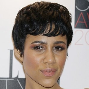 Zawe Ashton image 3