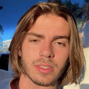 Zeussurtiktok image 6