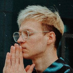 Zhen Shen, 27 (TikTok明星)