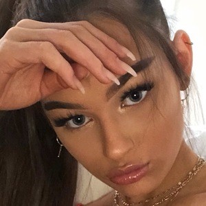 Zoe Christina Marshall, 24 (Instagram明星)