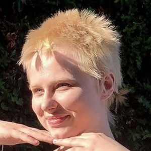 Zoe Donahoe image 8