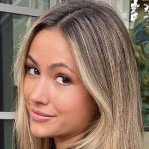 Zoe Ferguson image 6