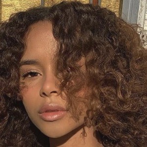 Zoe Foster, 25 (YouTube Star)