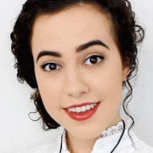Zoe Herdt image 6