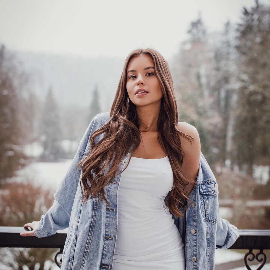 Zoe Liss, 23 (Instagram明星)