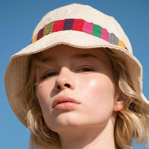 Zoe Saip image 12