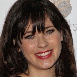 Zooey Deschanel image 3