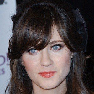 Zooey Deschanel image 7