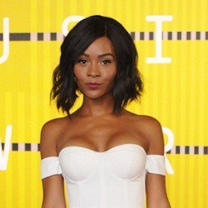 Zuri Hall, 35 (TV Show-Gastgeber)