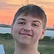 4KBexy, 20 (YouTube Star)