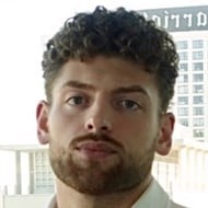 Aaron Maternowski, 26 (TikTok明星)