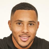 Aaron Simpson, 28 (Реальная звезда)