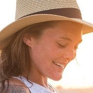 Abbey Bates, 33 (Instagram Star)