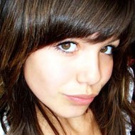 Abbey Hoes, 29 (TV Actress)