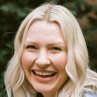 Abbey Sharp, 37 (YouTube明星)