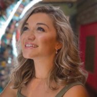 Abby Howard, 25 (TikTok Star)