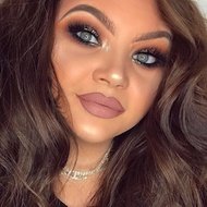 Abigail Vance, 31 (Instagram Star)