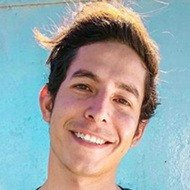 Abraham Santoyo, 32 (YouTube明星)