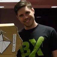Adam Blampied, 36 (喜劇演員)