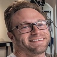 Adam Busby, 41 (现实之星)
