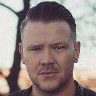 Adam Oakley, 40 (TV Schauspieler)